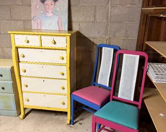 Shabby chic furniture