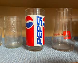Vintage Pepsi and 7Up glasses