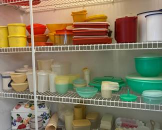 Lots of vintage Tupperware!
