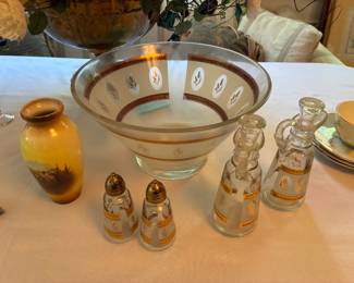 Vintage Mid-Century Modern Anchor Hocking Golden wheat glass salad bowl with salt and pepper shakers and cruet set