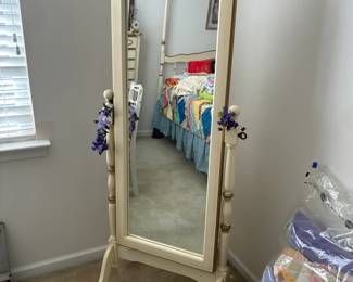 Vintage Bonnet by Sears French Provincial Cheval mirror