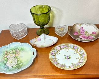 Vntg Crystal heart box, German China