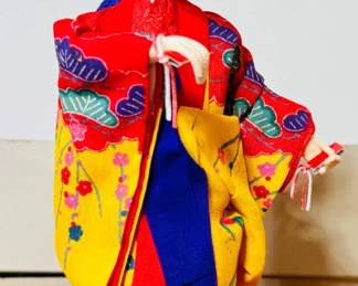 Vntg Japanese Geisha Doll