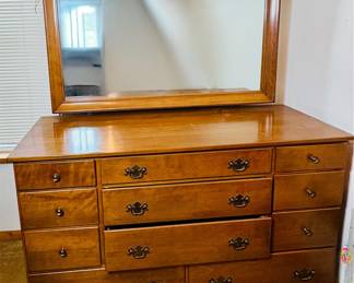 Ethan Allen Mirror Dresser