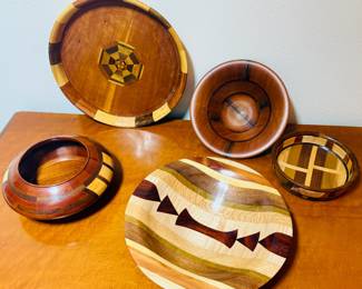 Vntg Segmented Wooden Dishes