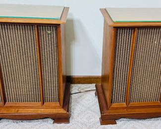 Vntg Wharfedale Speakers/stands