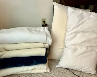 Blankets & Pillows