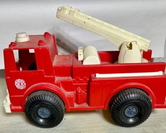 Vntg Ideal Toys Fire Truck