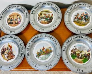 Vntg American Revolution Plates