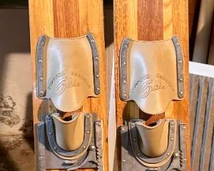Vintage Cypress Gardens Mustang skis