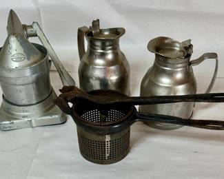 Vntg Juicer, Ricer, Pitchers