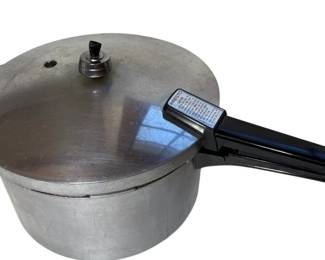 Vntg Presto Pressure Canner