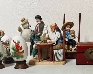 Rockwell Figurines; Eggs
