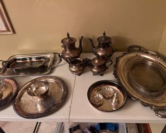 Silver plated serving tray set