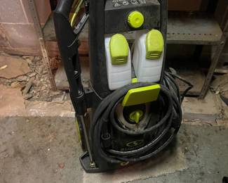 Pressure Washer