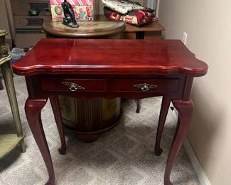 Mahogany Flip Top Game Table 
