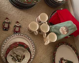 Lots of smalls, China, Etc