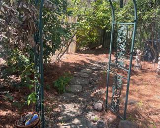 Metal Trellis Arch