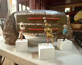 Miniature sculpture by Tom Emerson