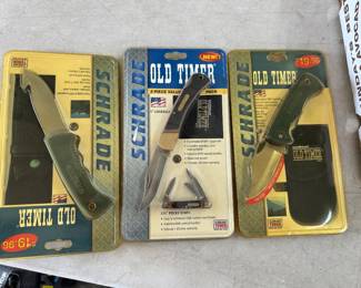 005 New Old Stock Schrade Old Timmer Sh