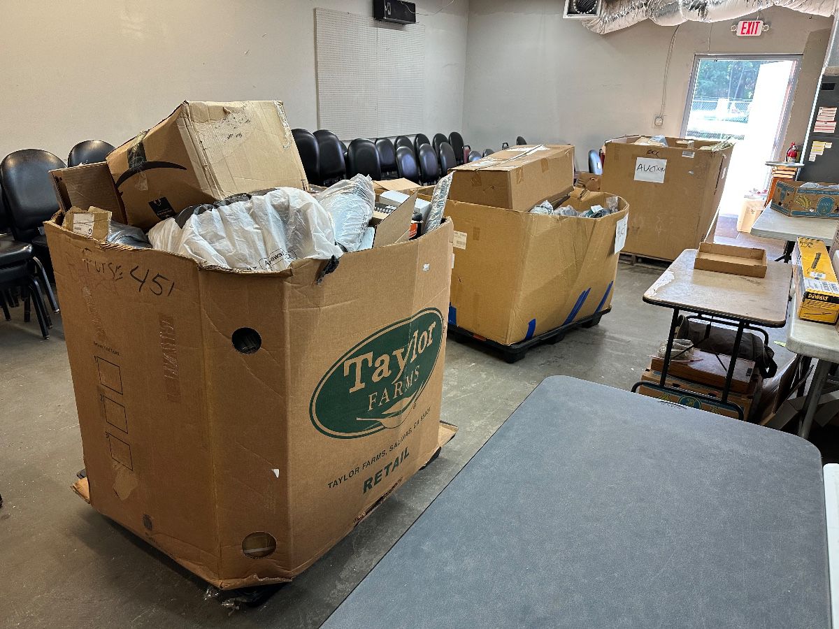 001 Unclaimed Online Retail