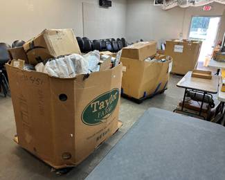 001 Unclaimed Online Retail