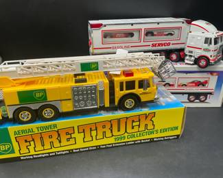 2 Diecast Trucks