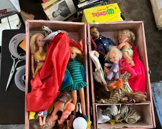 Vintage barbies
