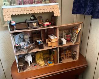 Wood dollhouse with furniture