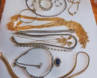 att.EH0xdaX YpHuMZzawgH5khY6U9SixloXy149IVb0L4.dat