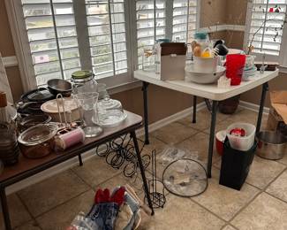 kitchen items, wine holders, tupperware