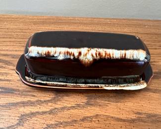 Vintage Pfaltzgraff Gourmet pattern covered butter dish, often referred to as "Brown Drip".