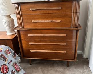 Men's Dresser (Part of a 6-piece 1950 Circa Bedroom Set)