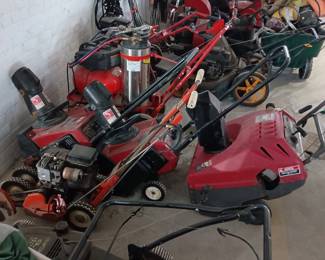 Yard equipment 
