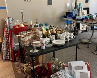 Christmas decor. It’s beautiful.