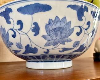 Large Chinese Blue and White Bowl
