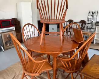 Dining table and five chairs - repairs needed
