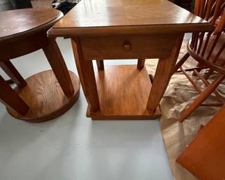 Thomasville side table 