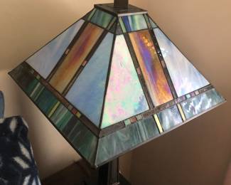 Dale “Tiffany” Style Lamp