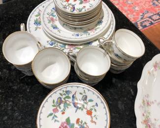 Aynsely Pembroke China