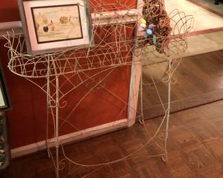 Insane Antique Wire Stand