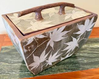 JUBAKO Japanese Pottery Box 