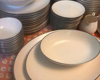 NORITAKE China /Platinum rim Large Set 
