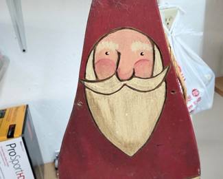Primitive Santa by J&J Dombrowski