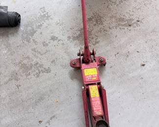 Hydraulic Floor Jack