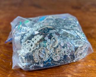 This lot features a collection of quality costume jewelry with a weight of just over 5.5lbs.