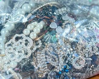This lot features a collection of quality costume jewelry with a weight of just over 5.5lbs.