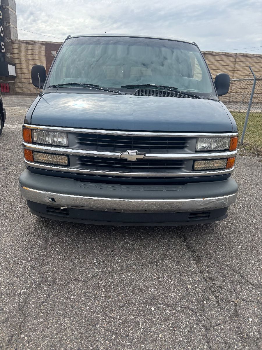 100k miles runs and drives 