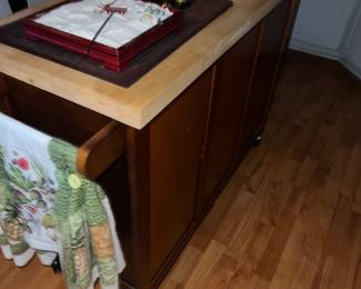 Rolling Kitchen Island