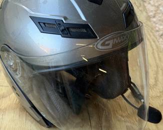 Motorcycle helmet